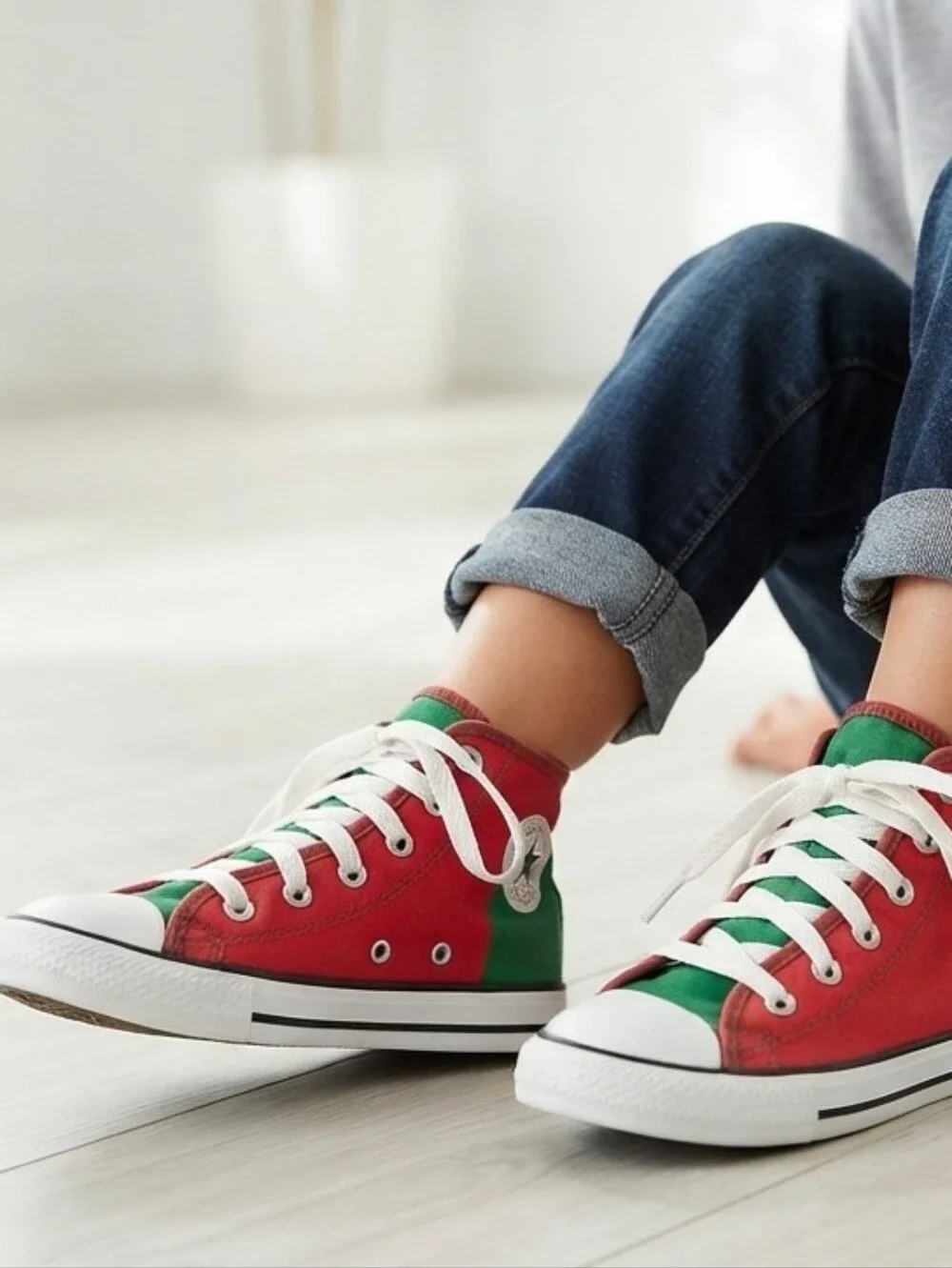 Converse Shoes Red Green,All Stars,High Top Sneakers Chuck Taylor, US 2.5, EU 34